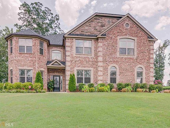 2569 Lake Erma Dr 2.jpg